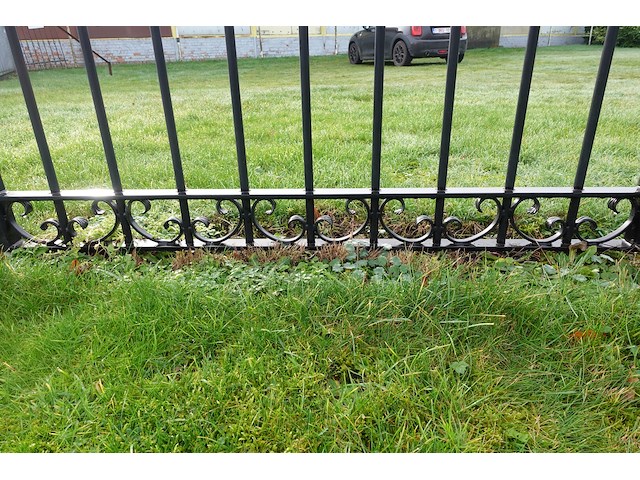 Metalen poort - afbeelding 4 van  4