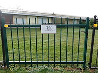 Metalen poort - afbeelding 1 van  5