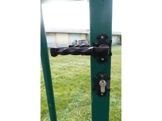 Metalen poort - afbeelding 3 van  5