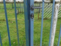 Metalen poort - afbeelding 4 van  4