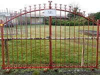 Metalen poort - afbeelding 1 van  4