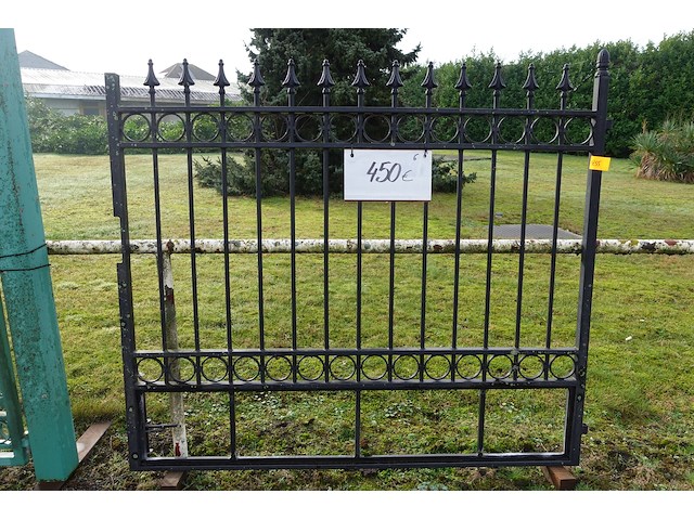 Metalen poort - afbeelding 1 van  3