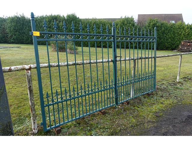 Metalen poort - afbeelding 2 van  4