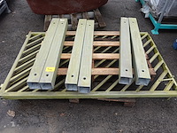 Metalen poort - afbeelding 1 van  2