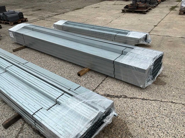 Metalen profielen - afbeelding 1 van  4