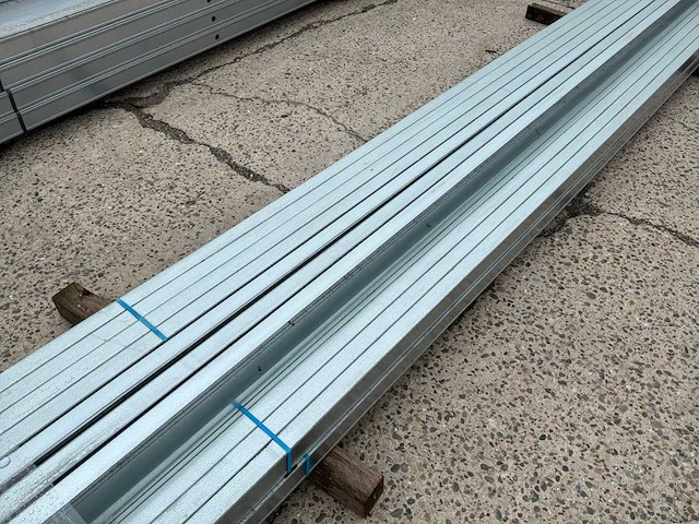 Metalen profielen - afbeelding 1 van  1