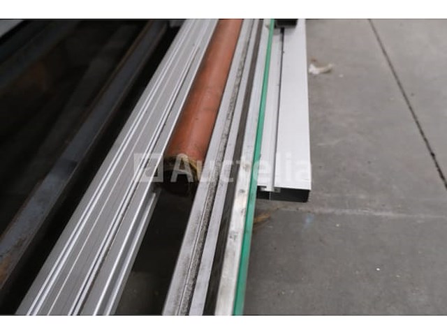 Metalen profielrek met inhoud - afbeelding 6 van  11