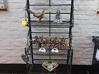 Metalen rek + decoratie - afbeelding 1 van  3