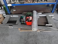 Metalen rek + inhoud - afbeelding 2 van  7