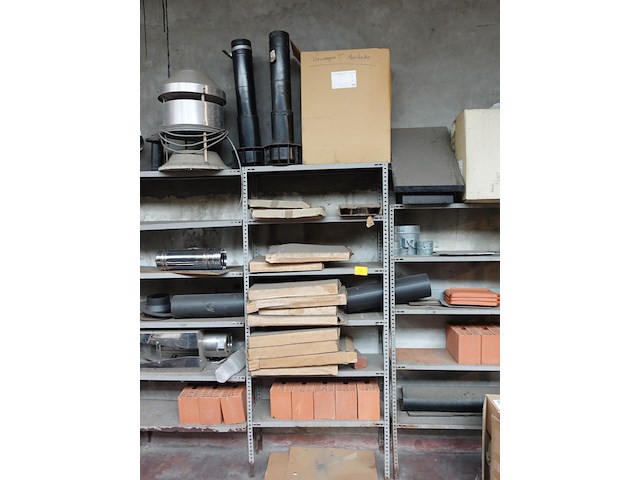 Metalen rek + inhoud - afbeelding 3 van  5
