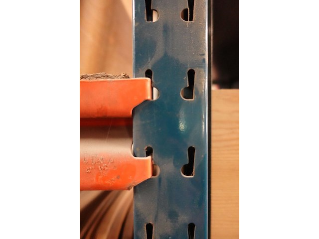 Metalen rek + inhoud - afbeelding 4 van  4