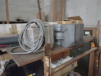 Metalen rek + inhoud - afbeelding 4 van  6