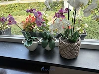 Metalen rek met decoratie - afbeelding 2 van  13