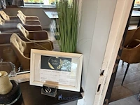 Metalen rek met decoratie - afbeelding 5 van  13