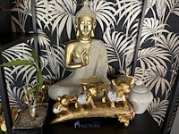 Metalen rek met decoratie - afbeelding 8 van  13