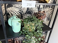 Metalen rek met decoratie - afbeelding 10 van  13