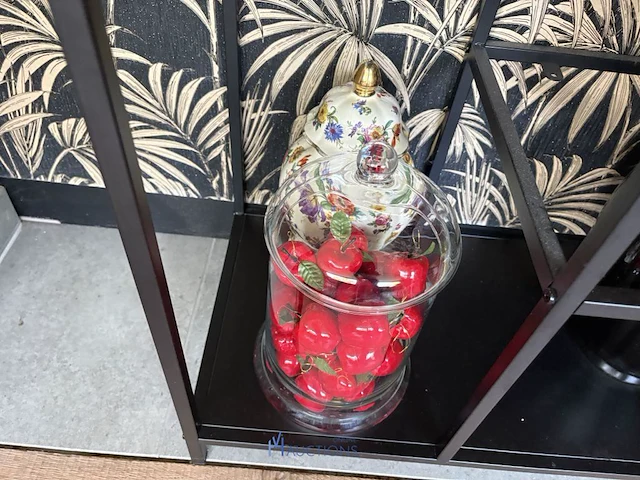 Metalen rek met decoratie - afbeelding 13 van  13