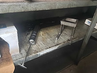Metalen rek met gereedschapshouders - afbeelding 2 van  2