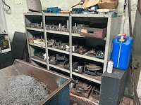 Metalen rek met grote partij tools (3x) - afbeelding 10 van  20