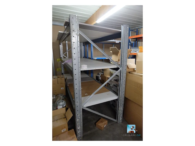 Metalen rek met planken - afbeelding 1 van  9
