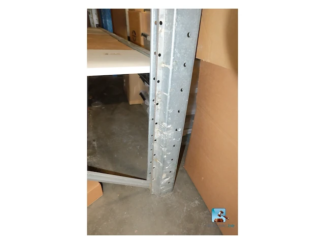 Metalen rek met planken - afbeelding 3 van  9