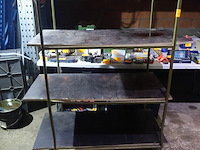Metalen rek op wielen met 4 niveau's - b. 65cm - l.1,00m-h.1,62m - afbeelding 3 van  4