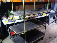 Metalen rek op wielen met 4 niveau's - b. 65cm - l.1,00m-h.1,62m - afbeelding 4 van  4