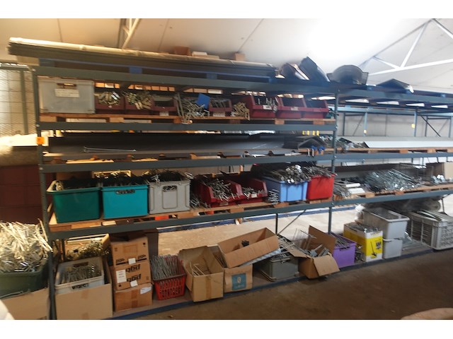 Metalen rek - afbeelding 1 van  6