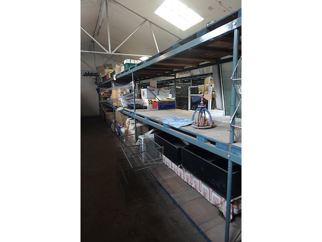 Metalen rek - afbeelding 2 van  5