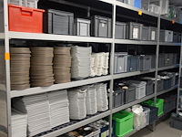 Metalen rek - afbeelding 1 van  4