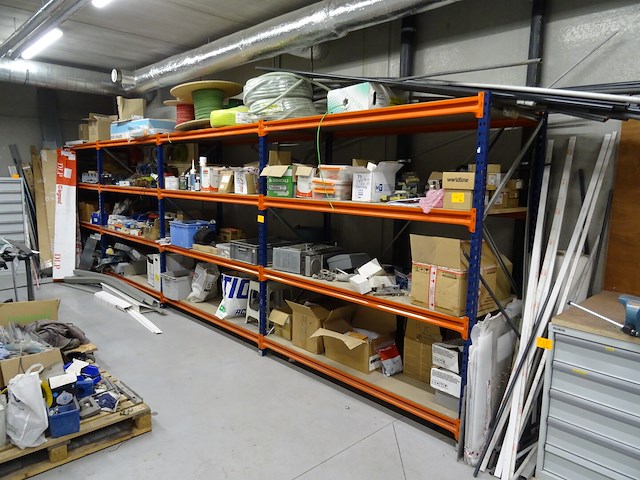 Metalen rek - afbeelding 1 van  3