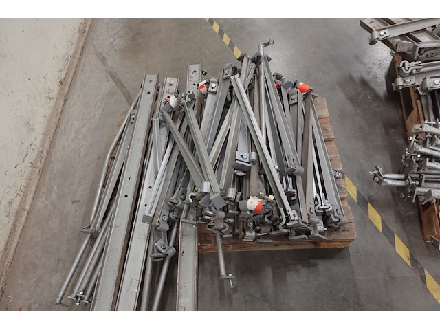 Metalen rek - afbeelding 4 van  7