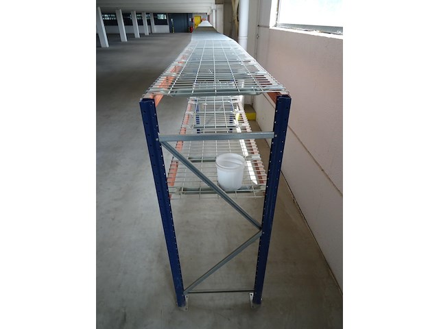 Metalen rek - afbeelding 4 van  6