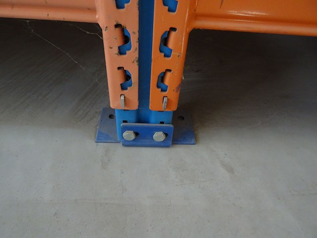 Metalen rek - afbeelding 4 van  6