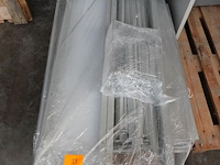 Metalen rek - afbeelding 1 van  2