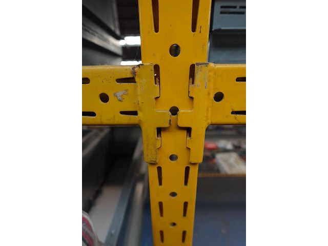 Metalen rek - afbeelding 4 van  4