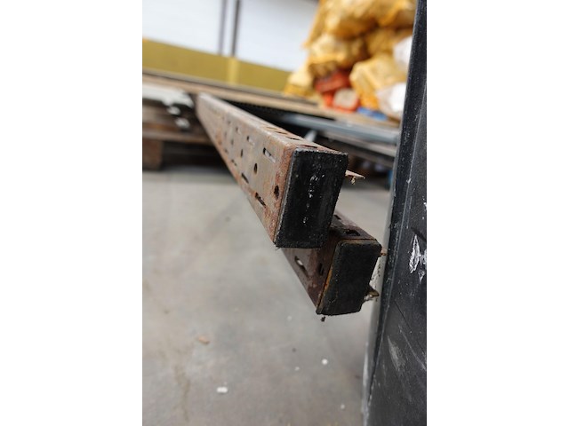 Metalen rek - afbeelding 4 van  4