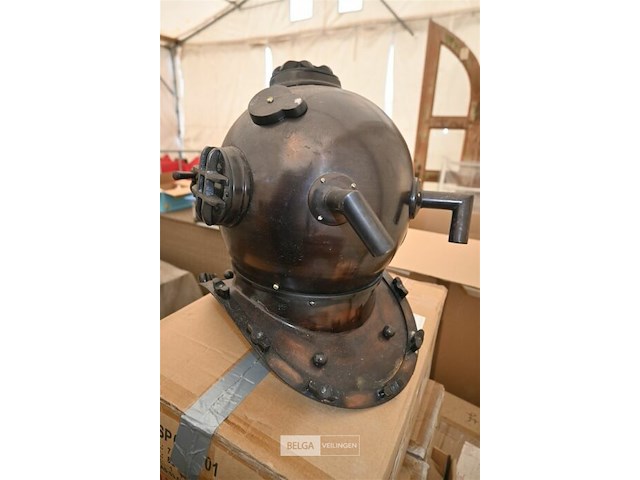 Metalen retro duikershelm - afbeelding 3 van  5