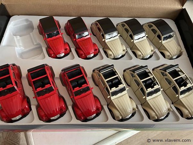 Metalen schaalmodellen - afbeelding 1 van  2