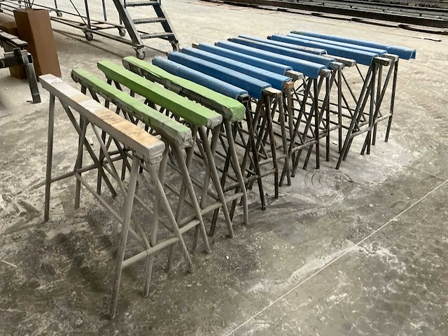 Metalen schraag (14x) - afbeelding 1 van  3