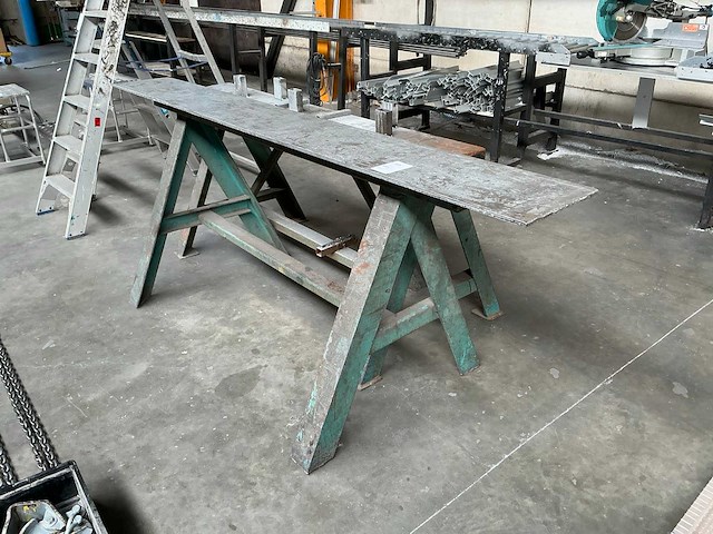 Metalen schragen - afbeelding 4 van  5