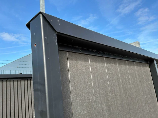 Metalen schuifpoort - afbeelding 7 van  8