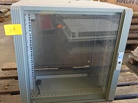Metalen serverkast - afbeelding 1 van  2