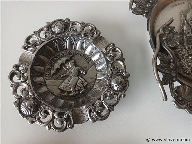 Metalen sierborden. 5 stuks - afbeelding 3 van  5