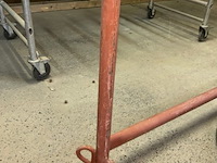 Metalen stapel pallet - afbeelding 3 van  4