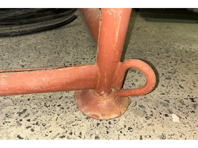 Metalen stapel pallet - afbeelding 4 van  4