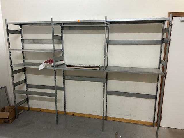 Metalen stapelrek - afbeelding 1 van  1