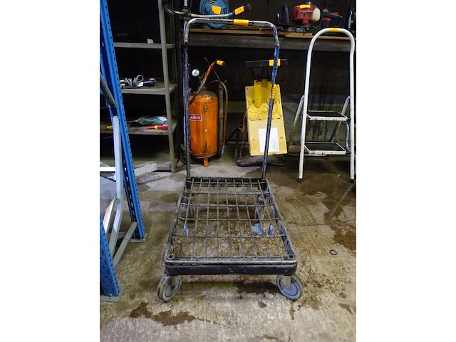 Metalen steekwagen - afbeelding 3 van  4