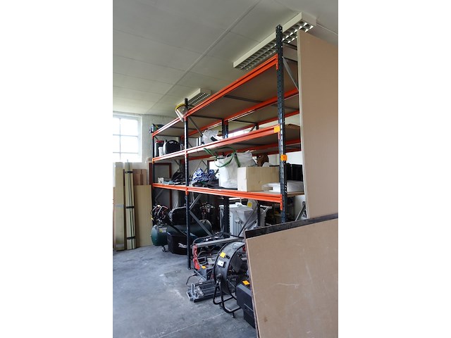 Metalen stelling - afbeelding 1 van  3