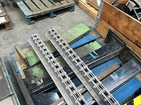 Metalen steunenset voor plooibank (3x) - afbeelding 3 van  5